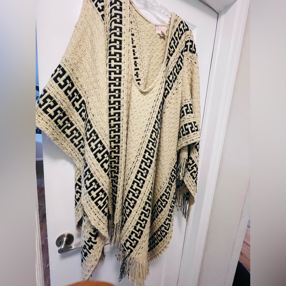 Free people shawl